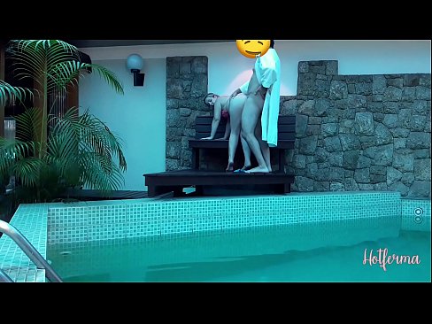 ❤️ Tus thawj coj caw tus tub txib mus rau hauv lub pas dej, tab sis tsis tuaj yeem tiv taus kub porno  ntawm porn hmn.porn-list.ru ❌ Ib